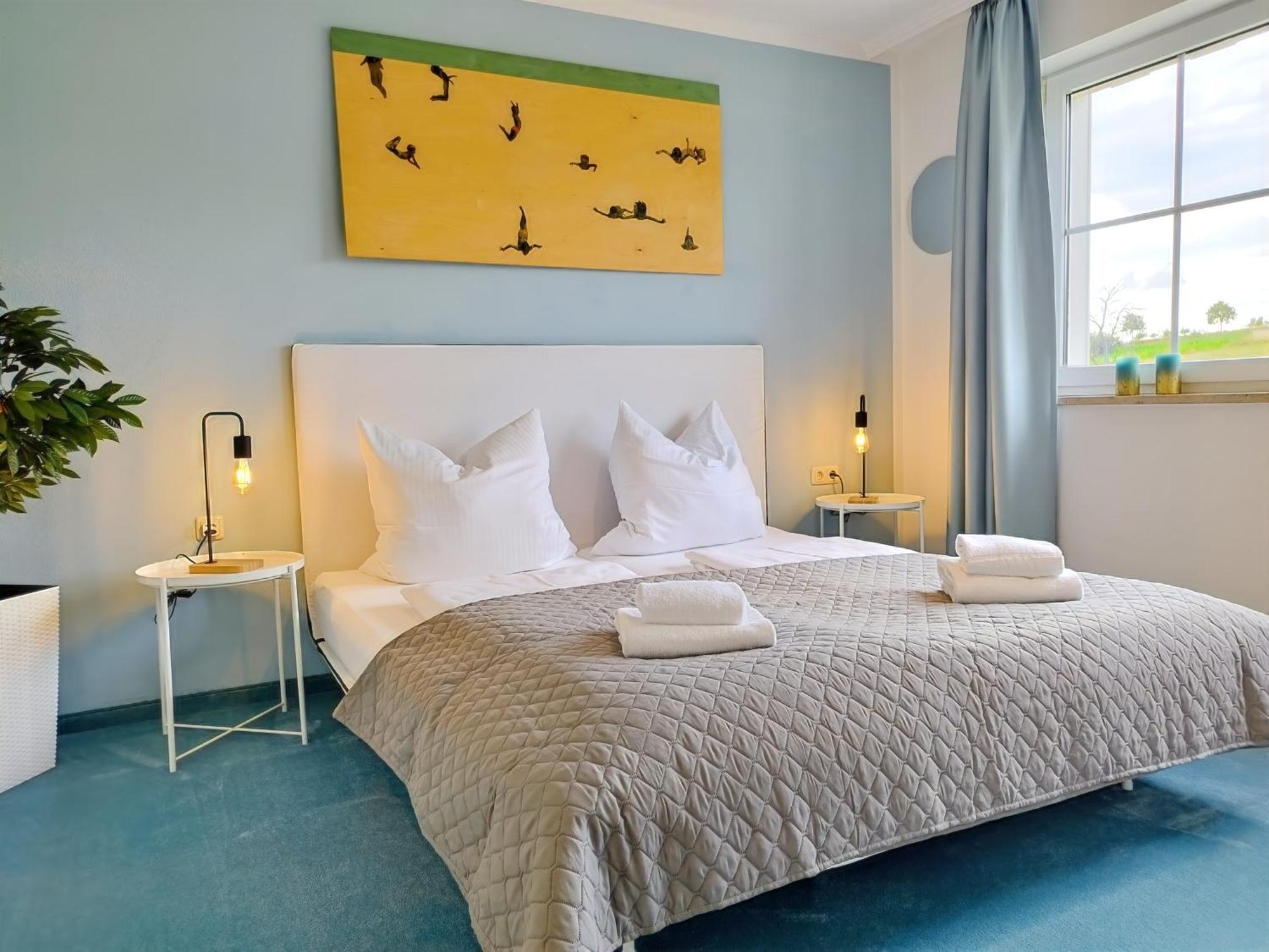Seeblickapartment Fuer Bis Zu 12, Nuernberg & Schwabach In 30-35 Minuten Zu Erreichen, Sauna, Arbeitsplatz, Dachterrasse & Grill Spalt Esterno foto