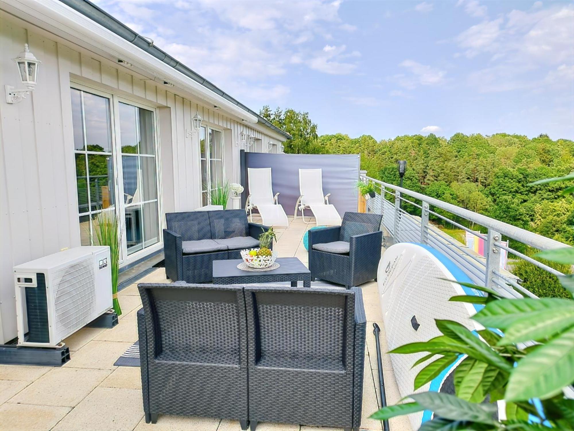 Seeblickapartment Fuer Bis Zu 12, Nuernberg & Schwabach In 30-35 Minuten Zu Erreichen, Sauna, Arbeitsplatz, Dachterrasse & Grill Spalt Esterno foto