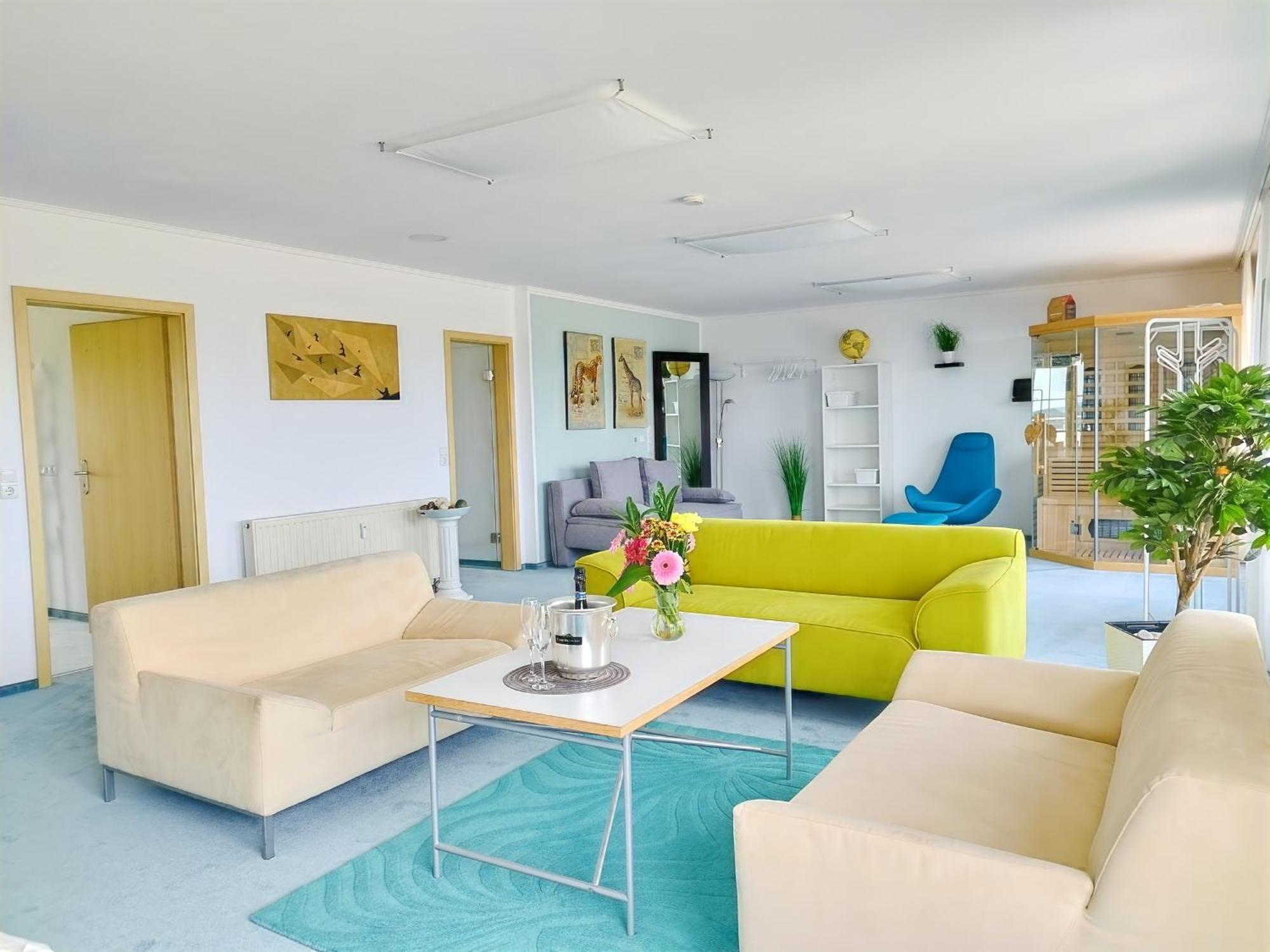 Seeblickapartment Fuer Bis Zu 12, Nuernberg & Schwabach In 30-35 Minuten Zu Erreichen, Sauna, Arbeitsplatz, Dachterrasse & Grill Spalt Esterno foto