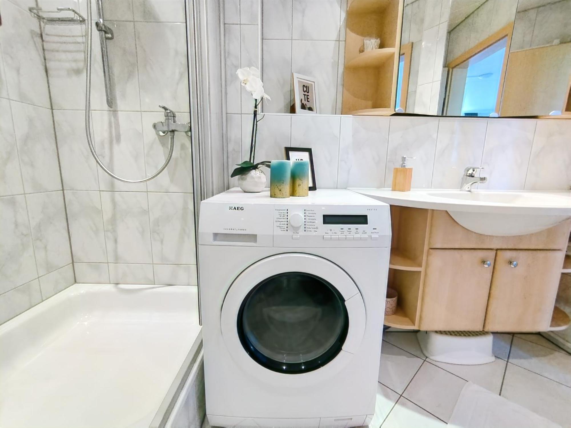 Seeblickapartment Fuer Bis Zu 12, Nuernberg & Schwabach In 30-35 Minuten Zu Erreichen, Sauna, Arbeitsplatz, Dachterrasse & Grill Spalt Esterno foto