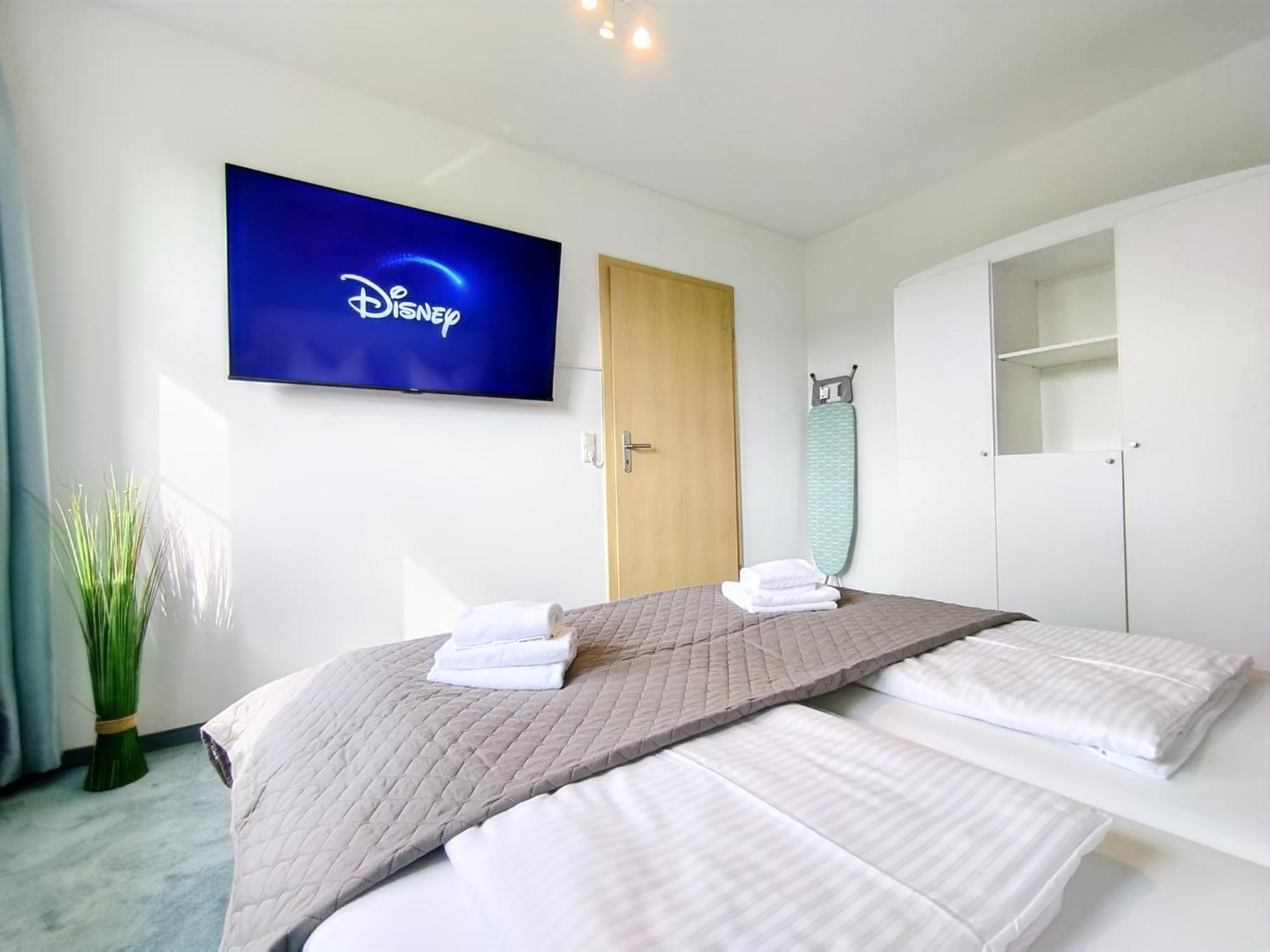 Seeblickapartment Fuer Bis Zu 12, Nuernberg & Schwabach In 30-35 Minuten Zu Erreichen, Sauna, Arbeitsplatz, Dachterrasse & Grill Spalt Esterno foto